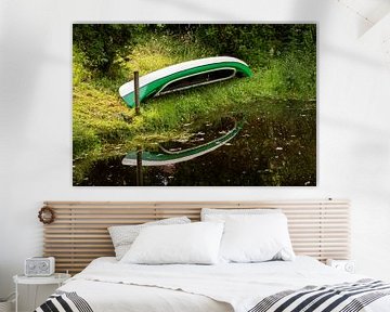 Een kano op een rivier van Jörg Sabel - Fotografie