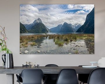 Milford Sound in Nieuw-Zeeland van Linda Schouw