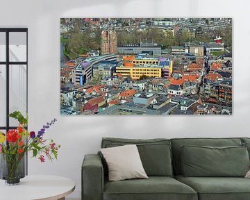 Overzicht over de binnenstad van Leeuwarden gezien vanaf de Achmeatoren van Gert Bunt