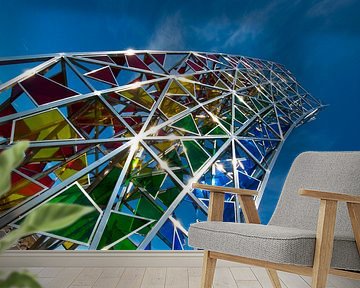 De regenboog op vliegveld Keflavik in IJsland van Gerry van Roosmalen