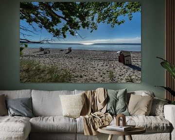 Strandstoelen in het zonlicht, natuurlijk strand Lobbe van GH Foto & Artdesign