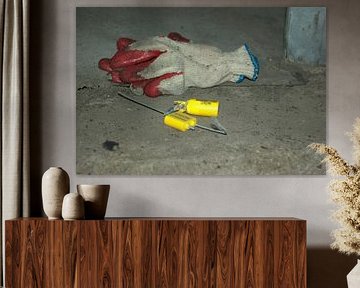 gloves, lost, forgotten