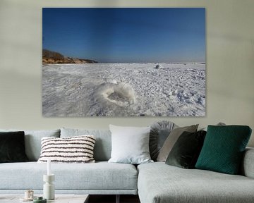 Eisschollen am Südstrand in Göhren, zugefrorene Ostsee, Rügen von GH Foto & Artdesign