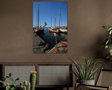 nostalgische schepen in de haven van Altefähr van GH Foto & Artdesign