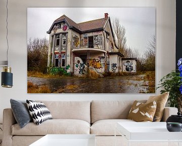 Ghost Town Doel (Antwerp): Abandoned villa by Martijn