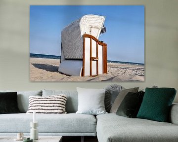 Strandstoel tussen Lobbe en Thiessow op het eiland Rügen van GH Foto & Artdesign
