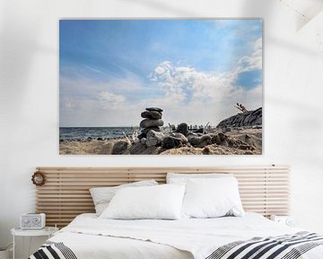 Steinturm am Strand von Vitt auf Rügen von GH Foto & Artdesign