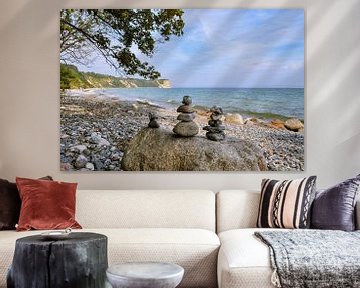 Steintürme mit Blick zum Kap Arkona, am Strand von Vitt auf Rügen von GH Foto & Artdesign