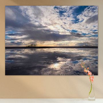 Miroir sur la plage.