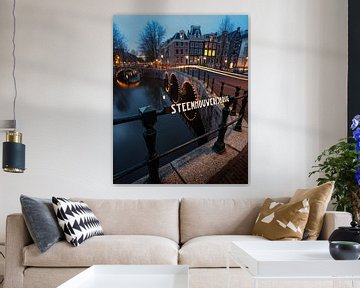 Amsterdamse grachten in het blauwe uurtje