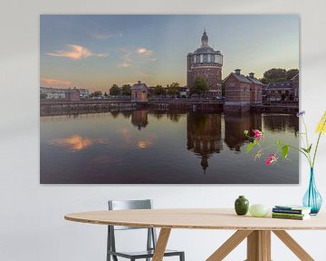 De Esch, Rotterdam. Wasserturm mit Sonnenuntergang. von Maurits van Hout