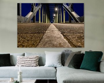 Avondfoto van de Oude IJsselbrug over de IJssel tussen Zwolle en Hattem van Sjoerd van der Wal
