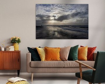 Sonne, Meer, Strand und Wolken von Paul Veen