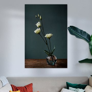 Foto print | witte rozen in glazen vaasje | Botanisch |