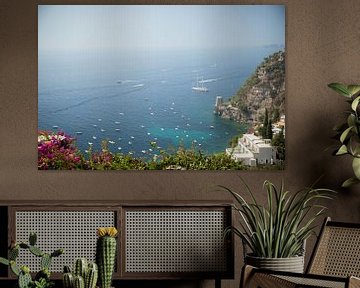 Boats in the harbour of a fishing village on the Amalfi coast in Italy by Esther esbes - kleurrijke reisfotografie