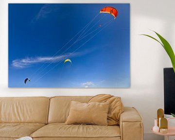 Kites in de lucht van Percy's fotografie