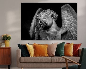 Standbeeld van een verdrietige engel | Londen | Zwart-wit foto I Reisfotografie van Diana van Neck Photography