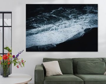 Waves on the Black Beach by Pascal Deckarm