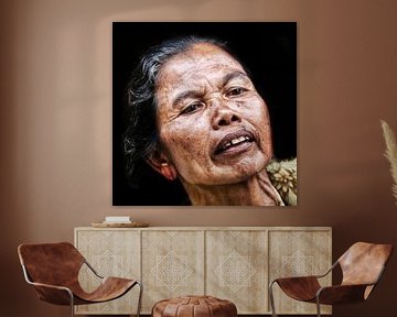 Vrouw op Bali van Ewout Paulusma