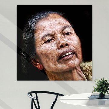 Une femme sur Bali sur Ewout Paulusma