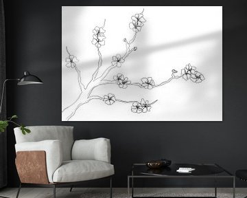 Encre dessinant des fleurs de cerisier en noir et blanc. sur Liv Jongman