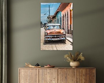 Classic Car in Cuba by Anita Loos