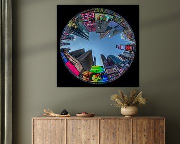 Rundes Fisheye des Times Square in New York von Herman van Heuvelen