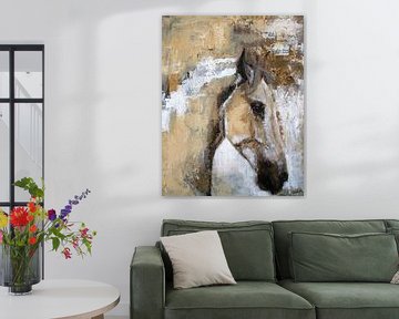 White horse by Mieke Daenen