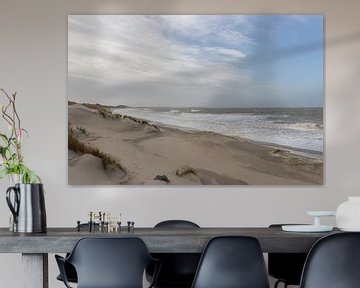 Une plage de la mer du Nord dans la tempête sur Marjolein Albregtse