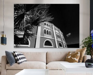 Klassische spanische Architektur (schwarz und weiß)