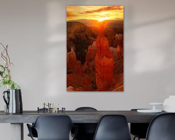 De hamer van Thor bij zonsopgang, Bryce Canyon, Utah, USA van Markus Lange