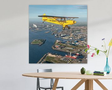 Piper Super Cub plane above IJmuiden by Planeblogger