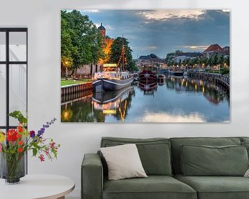Thorbeckegracht Zwolle met Pelsertoren van Fotografie Ronald