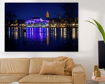 Venlo | Evening shot of the high water in the Maas (Maaspoort) by Jos Saris