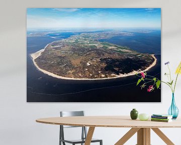 Overzicht van voormalig eiland Schouwen-Duiveland vanaf de Noordzee tussen Oosterschelde en Grevelin van Sky Pictures Fotografie