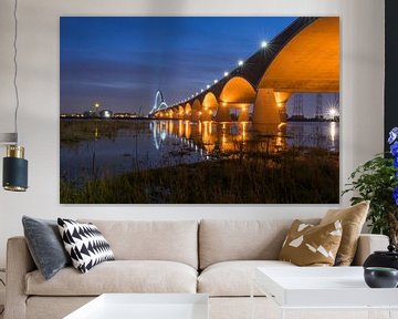 Stadsbrug De Oversteek in Nijmegen van Patrick Verhoef