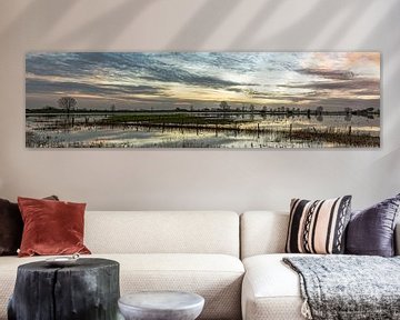 Verdronken land bij Heusden (Nederland, panorama)