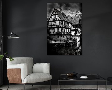 Vakwerkhuis in Straatsburg Frankrijk in zwart-wit van Dieter Walther