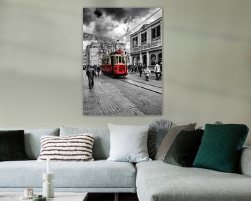 Traditionele Rode tram in Istanboel van C. Wold