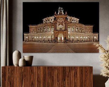 Semper Operagebouw Dresden bij nacht