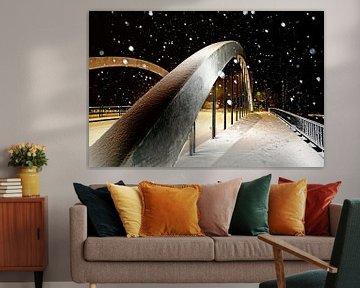 Schellingwouder Bridge in the snow by Loek Lobel