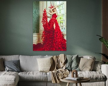 Fashion model in rode jurk van André Scherpenberg