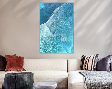 Abstract glass art in blue by Christa Stroo photography