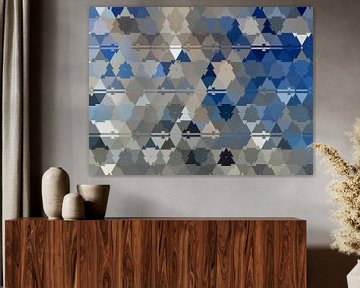 Abstract driehoeken in blauw en beige van Maurice Dawson