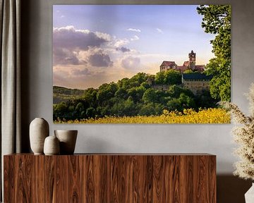 De Ronneburg in Hessen. Een oud kasteel in een prachtig landschap van Fotos by Jan Wehnert