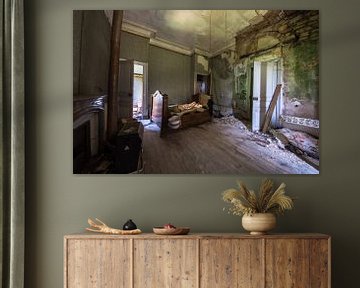 A room full of decay in a castle by Aurelie Vandermeren