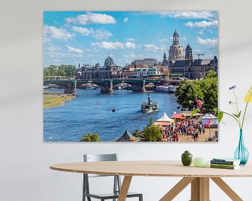Blick auf die Skyline von Dresden von Animaflora PicsStock