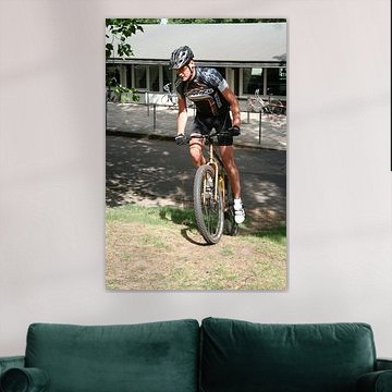 Single speed mountainbiker