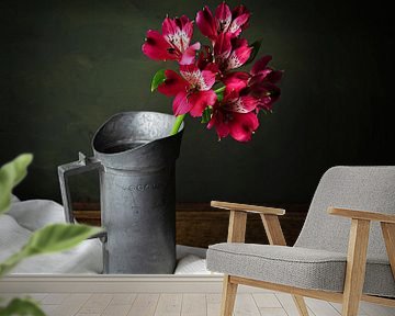 Alstroemeria, classic still life by Joske Kempink