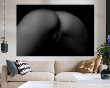 Künstlerische Akt einer Vagina und Gesäß in Low Key Bodyscape von Art By Dominic